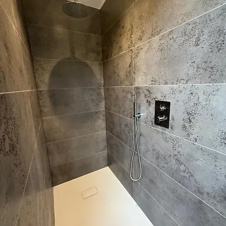 Capsule Avatar - Balneo Sauna Projecteur Nintendo Bergen