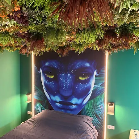 Appartement Capsule Avatar - Balneo Sauna Projecteur Nintendo *