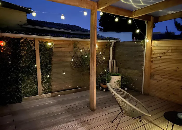 Capsule Avatar - Balneo Sauna Projecteur Nintendo Appartement Mons